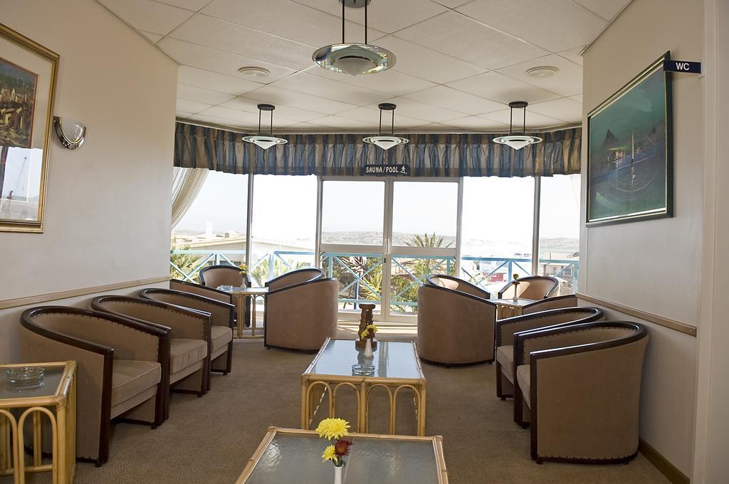 ホテル Sea-View Zum Sperrgebiet Lüderitz エクステリア 写真